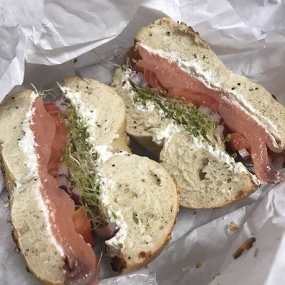 House of Bagels by null