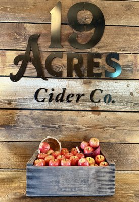 19 Acres Cider by null