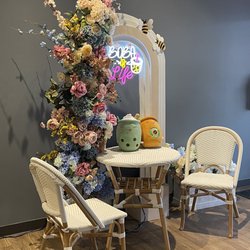 Honey Bee Tea - St Charles