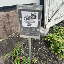 The Cafe at Ridgewood - We are open sign