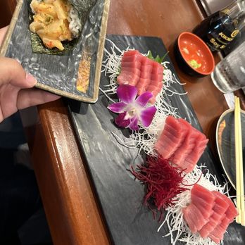 Komachi Sushi - Tuna sashimi dinner & spicy scallop Handroll - Japanese Near Me - Lodi, California Komachi Sushi - Tuna sashimi dinner & spicy scallop Handroll - Japanese Near Me - Lodi, California