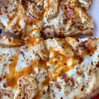 Native Brews Tap And Grill - Buffalo chicken pizza - Burgers Near Me - Bryson City, North Carolina Native Brews Tap And Grill - Buffalo chicken pizza - Burgers Near Me - Bryson City, North Carolina