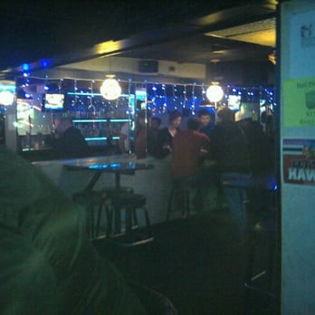 R Place - Dive Bars Near Me - Melrose Park, Illinois