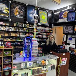 Quartz Hill Smoke Shop