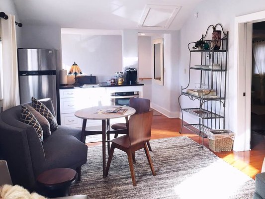 Chestnut Street Inn by null