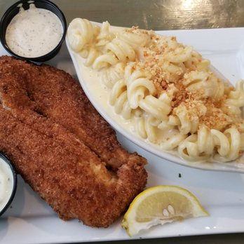 Sal's Ballyhoo's - Yellowtail & Mac &Cheese - Seafood Near Me - Key Largo, Florida Sal's Ballyhoo's - Yellowtail & Mac &Cheese - Seafood Near Me - Key Largo, Florida