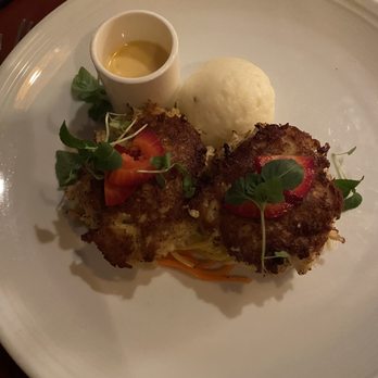 Catch Restaurant - Crab cakes - Seafood Near Me - Wilmington, North Carolina Catch Restaurant - Crab cakes - Seafood Near Me - Wilmington, North Carolina