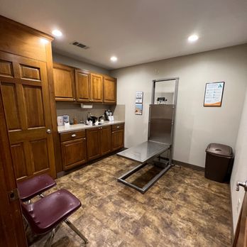 Chachere Veterinary Clinic PC - Veterinarians Near Me - Dayton, Texas Chachere Veterinary Clinic PC - Veterinarians Near Me - Dayton, Texas