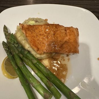 Cooper’s Hawk Winery & Restaurant - Soy ginger salmon with mashed potatoes and asparagus - Wine Bars Near Me - Wellington, Florida Cooper’s Hawk Winery & Restaurant - Soy ginger salmon with mashed potatoes and asparagus - Wine Bars Near Me - Wellington, Florida