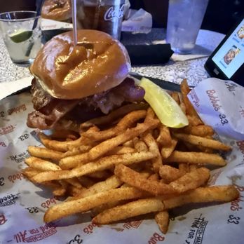 Bubba's 33 - Sunshine Burger* - American Near Me - Yuma, Arizona