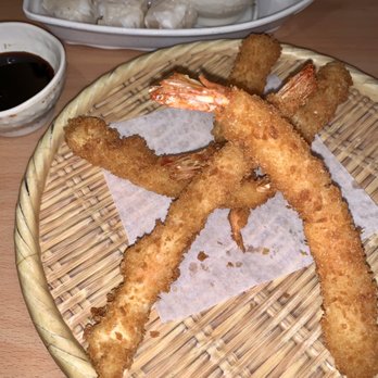 Flying Roll - Tempura shrimp - Sushi Bars Near Me - Duluth, Georgia