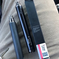 Cigarette World - This is cigarette worlds product, this product is defective AF!! Dies out quick, sucks at charging.