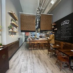 Akizawa Japanese Bistro - Looking into the sushi bar