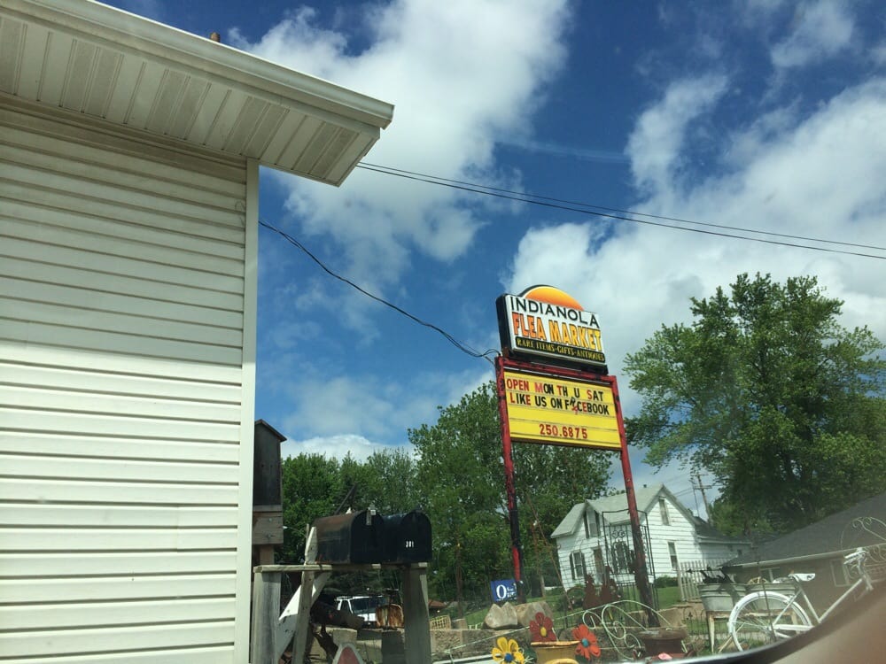 BITTERSWEET SALVAGE Updated August 2024 301 W 2nd Ave, Indianola, Iowa Flea Markets