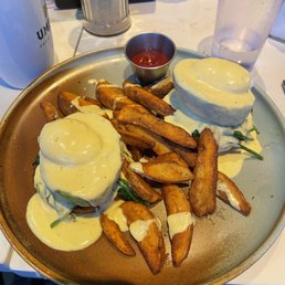Eggs Benny