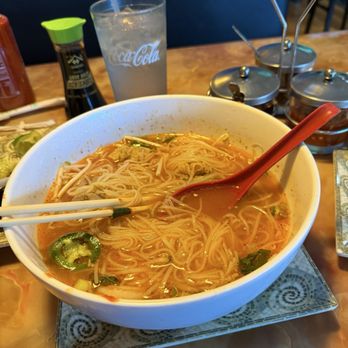 SUSHI THAI - Sushi Bars Near Me - Hermitage, Tennessee