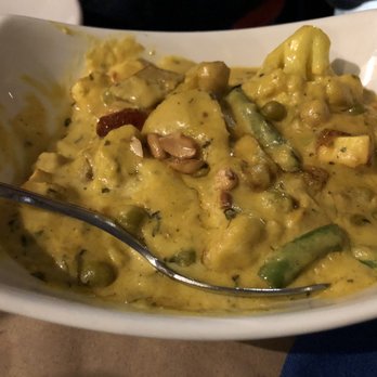 Bombay Royale - Indian Near Me - Northampton, Massachusetts