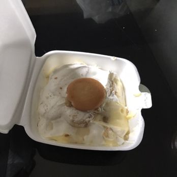 Maxine's on the Boulevard - Banana pudding - Fish & Chips Near Me - Saint Albans, New York Maxine's on the Boulevard - Banana pudding - Fish & Chips Near Me - Saint Albans, New York