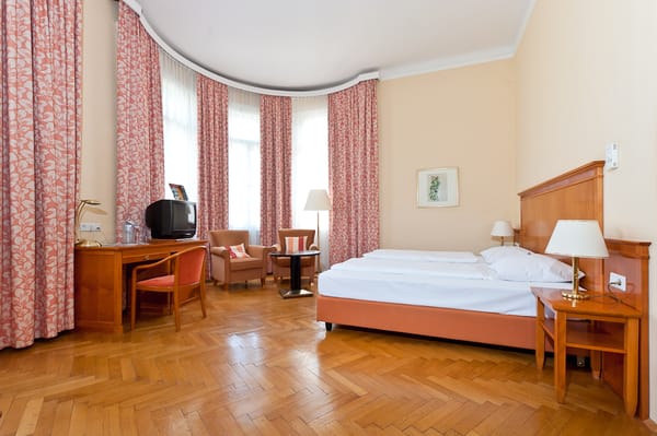 Hotel Johann Strauss by null