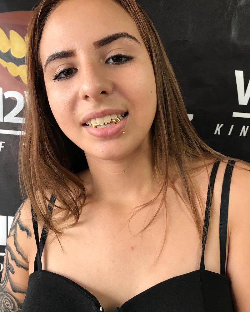 WALL2WALL GRILLZ Updated October 2024 47 Photos 3901 W Oakland