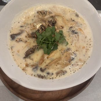 Rin-Tei - Creamy soy milk pho with chicken and mushrooms - Asian Fusion Near Me - San Mateo, California Rin-Tei - Creamy soy milk pho with chicken and mushrooms - Asian Fusion Near Me - San Mateo, California