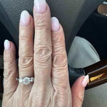 Crystal Nails by Mary - Ombre - Nail Salons Near Me - Belmont, California