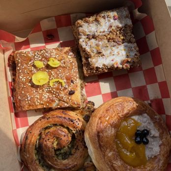 Dream World Bakes - Cheesesteak pithivier, vegan pecan coffee cake, samosa snail, cinnamon rice pudding x mango boba croissant - Bakeries Near Me - Philadelphia, Pennsylvania Dream World Bakes - Cheesesteak pithivier, vegan pecan coffee cake, samosa snail, cinnamon rice pudding x mango boba croissant - Bakeries Near Me - Philadelphia, Pennsylvania
