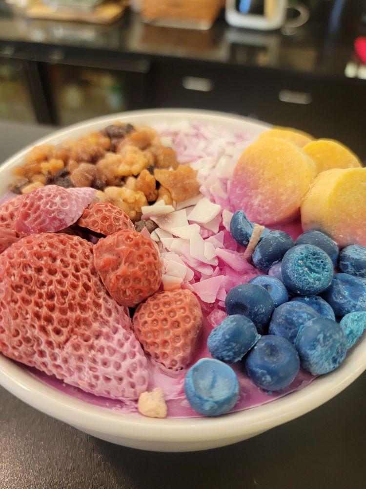 BLENDED WELLNESS Updated June 2024 613 1/2 16th Ave SE, Dyersville