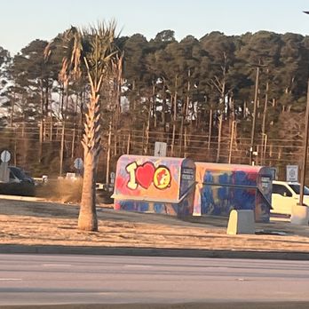 Buc-ee’s - Gas Stations Near Me - Florence, South Carolina