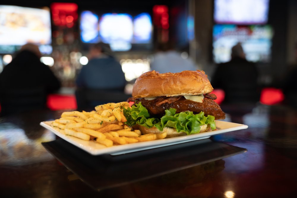 Social spots from Jams@209 Sports Bar & Grill