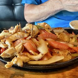Cazador Mexican Grill and Bar - Lunch Fajitas