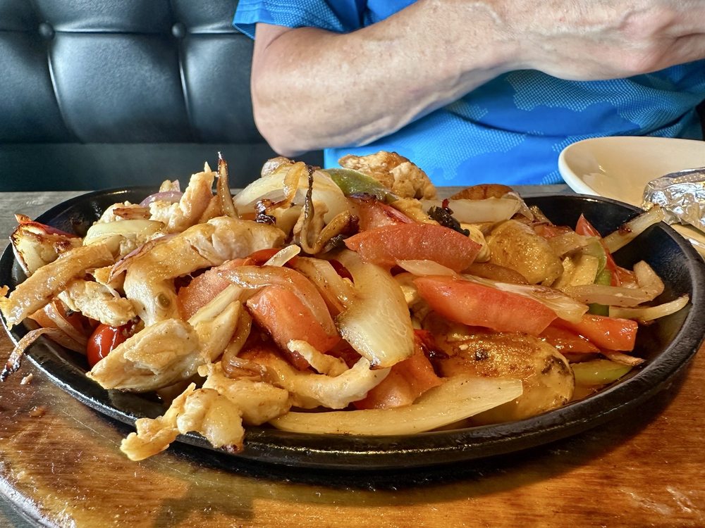 Cazador Mexican Grill and Bar