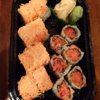 Passion Fin - Dynamite roll on left, spicy tuna on right - Asian Fusion Near Me - Vienna, Virginia Passion Fin - Dynamite roll on left, spicy tuna on right - Asian Fusion Near Me - Vienna, Virginia