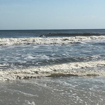 Thompson Surf School - Getting set up - Surf Schools Near Me - Jacksonville Beach, Florida Thompson Surf School - Getting set up - Surf Schools Near Me - Jacksonville Beach, Florida