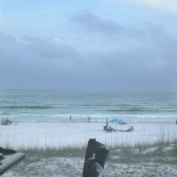 Capt Dave's On the Gulf - View inside - Seafood Near Me - Destin, Florida