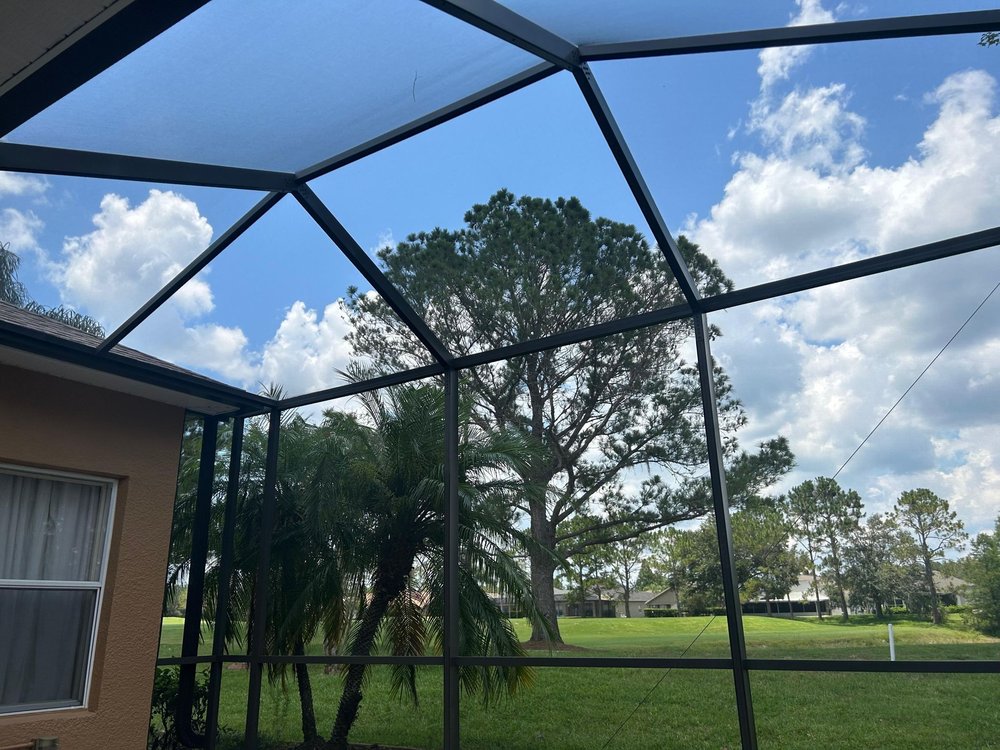 Slide of Aluminum and Screen Y&J