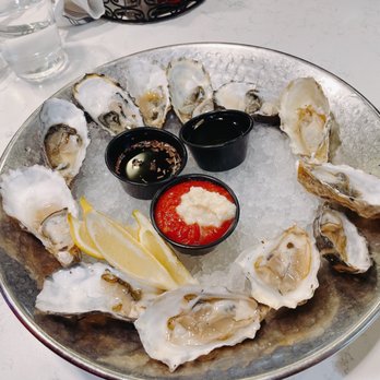 The Oyster Bar - Dozen Oysters ($35) - Bars Near Me - Stateline, Nevada The Oyster Bar - Dozen Oysters ($35) - Bars Near Me - Stateline, Nevada