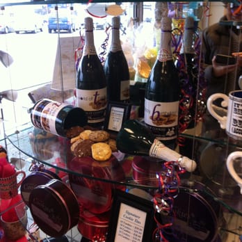 Felix & Norton - Magnummm - Bakeries Near Me - Markham, Ontario