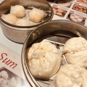 TKS Chinese Cuisine - Shrimp dumplings and chicken bbq buns - Szechuan Near Me - Plano, Texas TKS Chinese Cuisine - Shrimp dumplings and chicken bbq buns - Szechuan Near Me - Plano, Texas