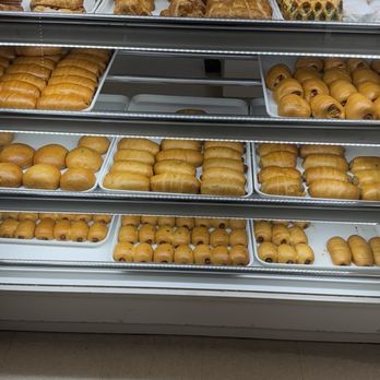 Happy Donuts - Best Kolaches, donuts, breakfast sandwiches in town - Bakeries Near Me - New Caney, Texas