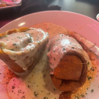 Split Social Kitchen - Keven Costner has a wonderful blend of spices with a marinade of meat balls to punch your taste buds into submission! - Bars Near Me - Springfield, Missouri