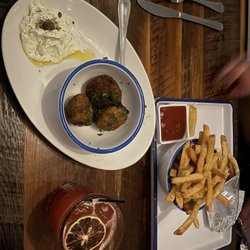Kouzina Greek Taverna & Bar - Kolokithokeftedes