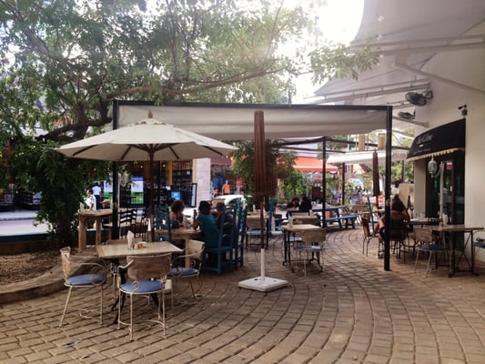 Chez Céline by null