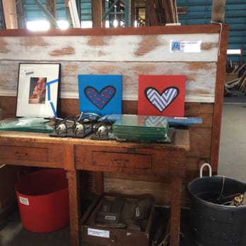 Re-use Hawaii - Lots of stuff! - Building Supplies Near Me - Honolulu, Hawaii