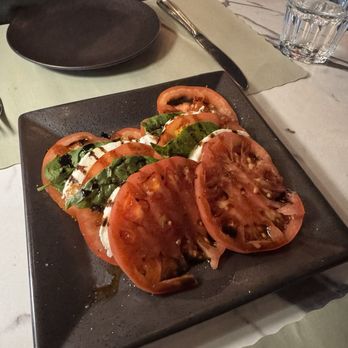 Trenta Pizza & Cucina - Italian Caprese - Pizza Near Me - Costa Mesa, California