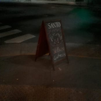 Santo - Pizza Near Me - Buenos Aires, C