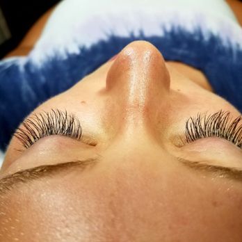 lashes by linn