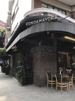 Fonda Mayora by null