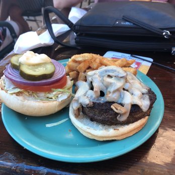 White Elephant Pub - Burger was decent with very little fries - American Near Me - Englewood, Florida White Elephant Pub - Burger was decent with very little fries - American Near Me - Englewood, Florida