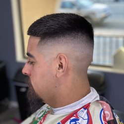 Swavy Da Barber - High bald fade w 6 on top